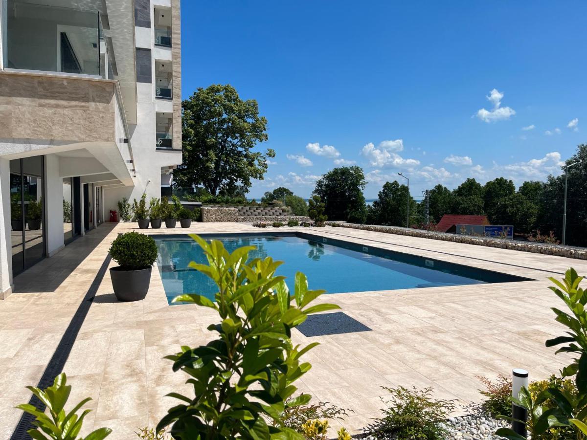 Apartament Club Panorama Premium Alsóörs Zewnętrze zdjęcie